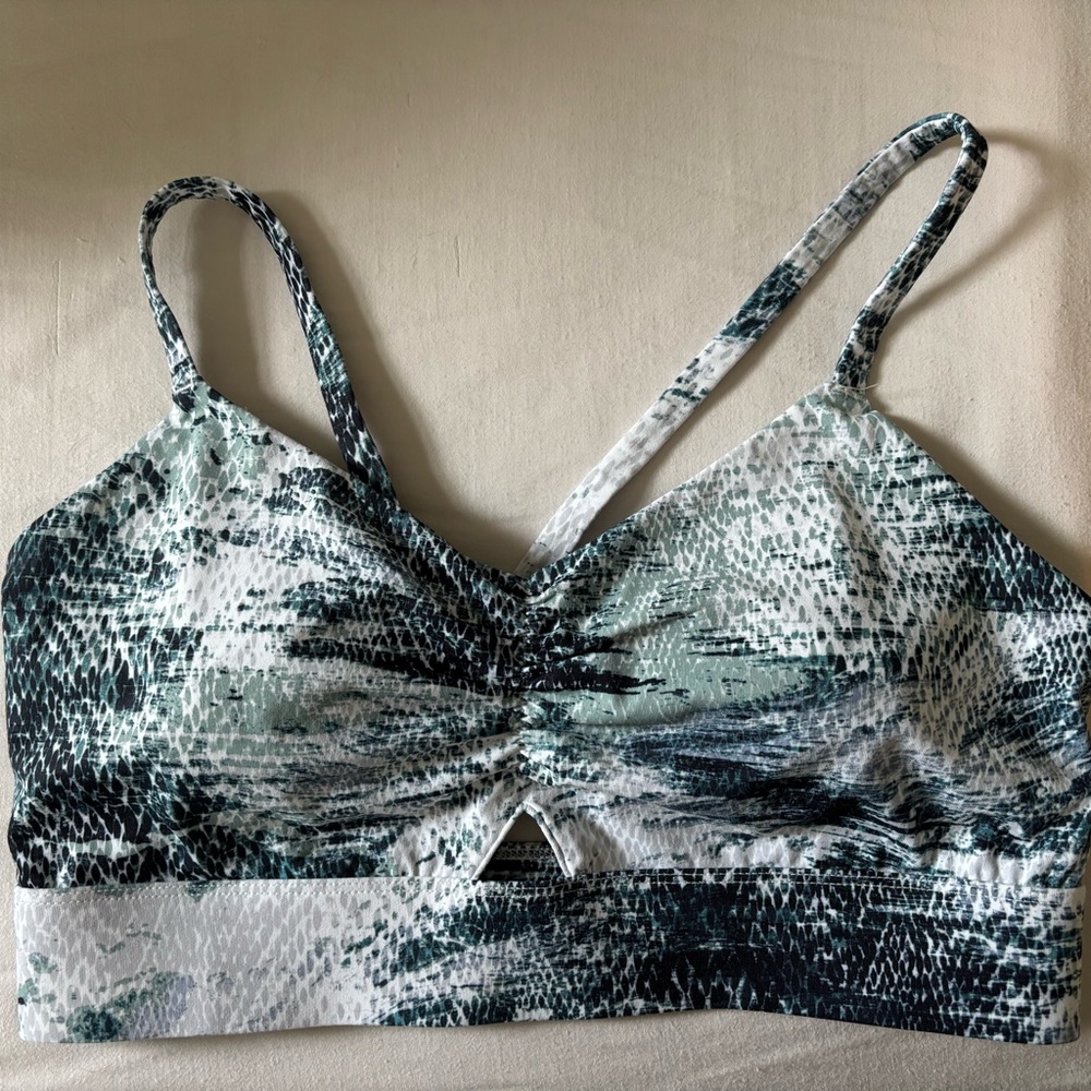 Fabletics Black and White Patterned Sports Bra